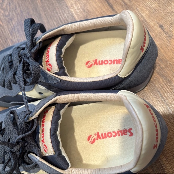 Saucony Retro Blue and Cream Sneakers casual women’s size 9 - Picture 7 of 12